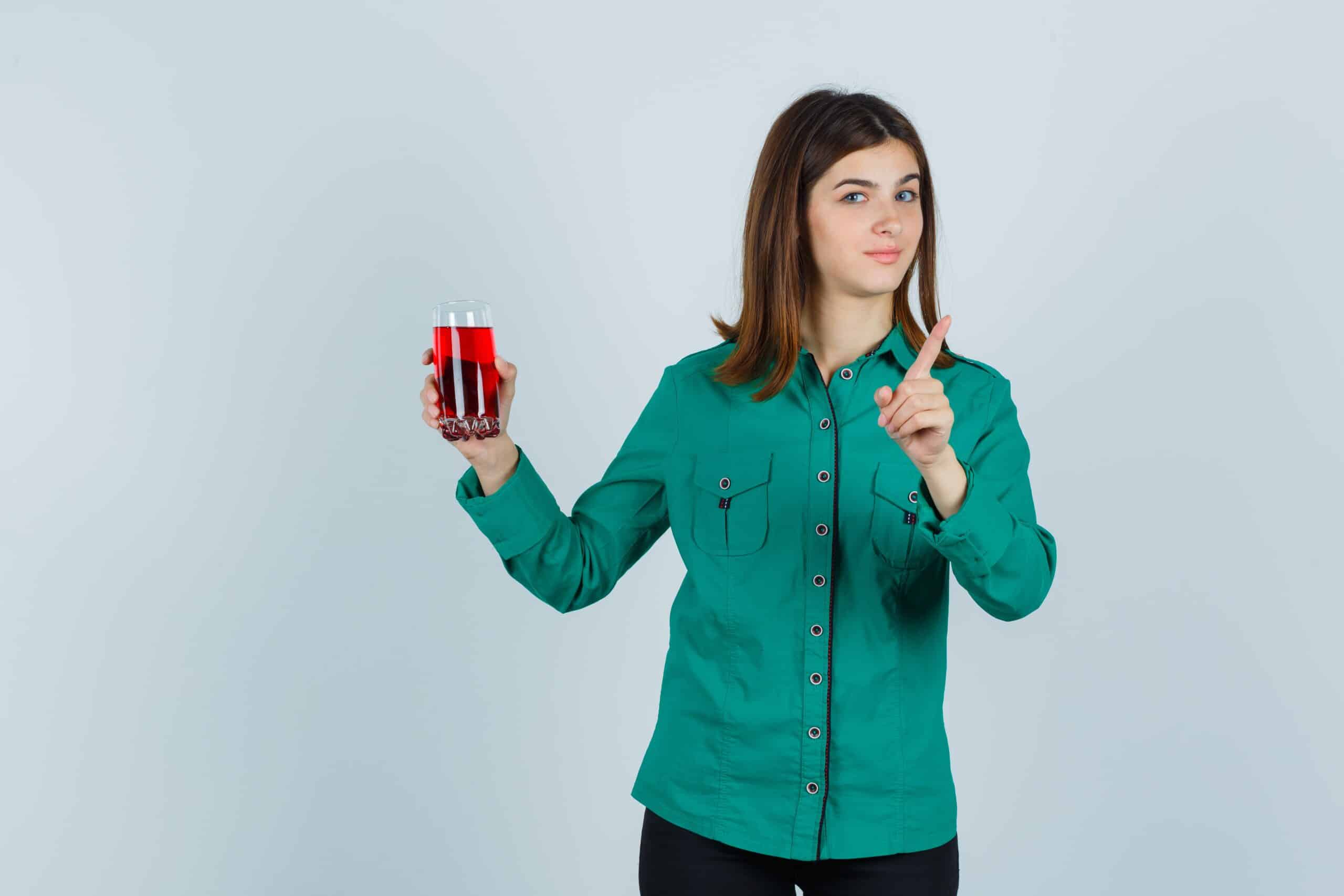 5 Vital Tart Cherry Juice Warnings (2024) 2 Tart Cherry Juice Warnings